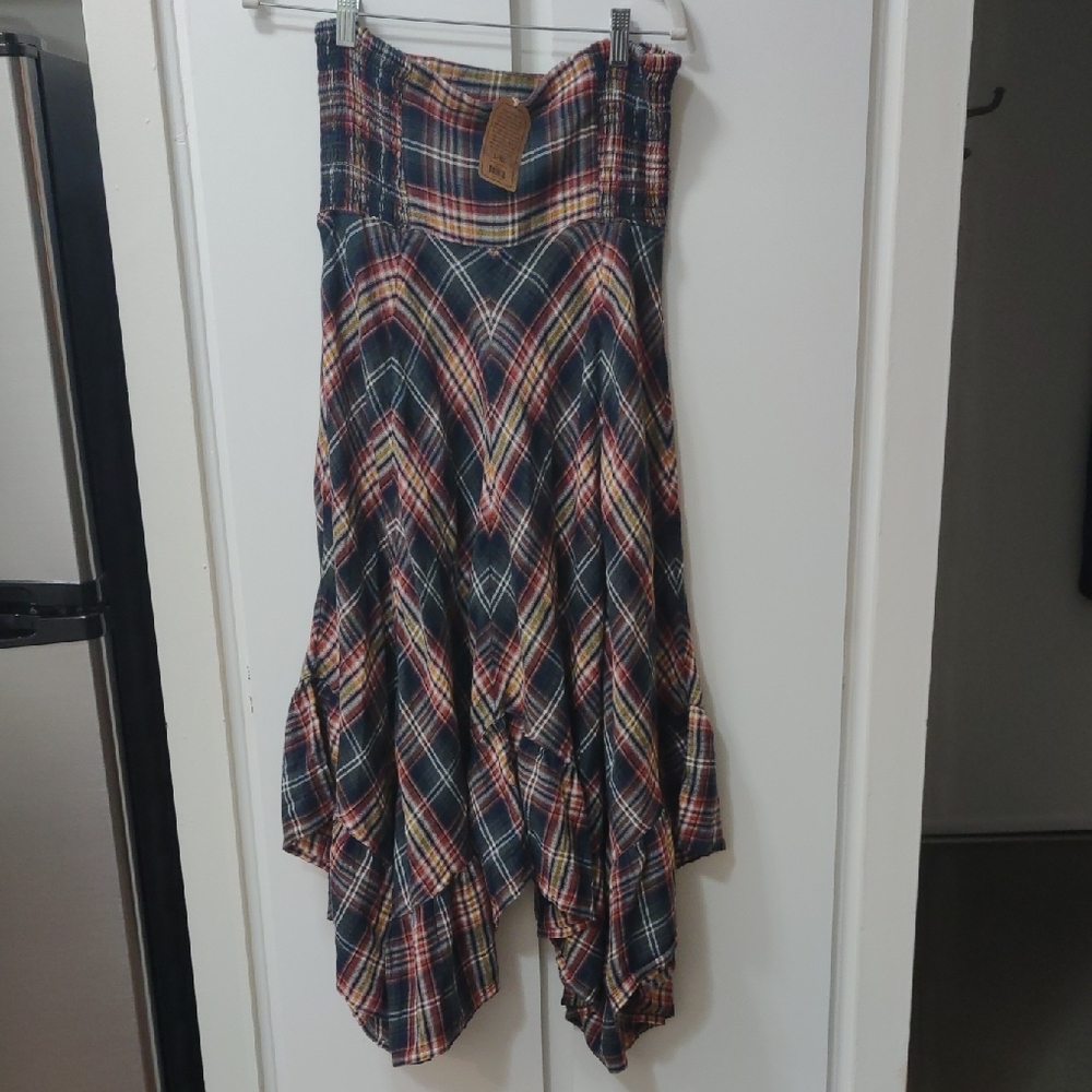 NATURAL LIFE Asymmetrical Plaid Skirt - Red and Blue